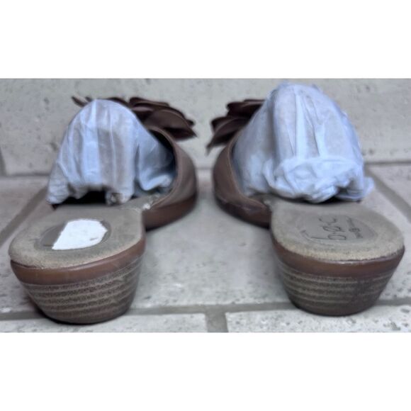 Boc Born Concept Windflower Gold Slip On Sandals Size 10 - Picture 5 of 13